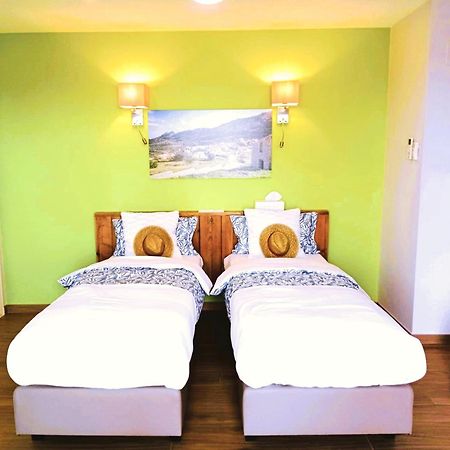 Casa Lennisa Bed & Breakfast Campell ภายนอก รูปภาพ