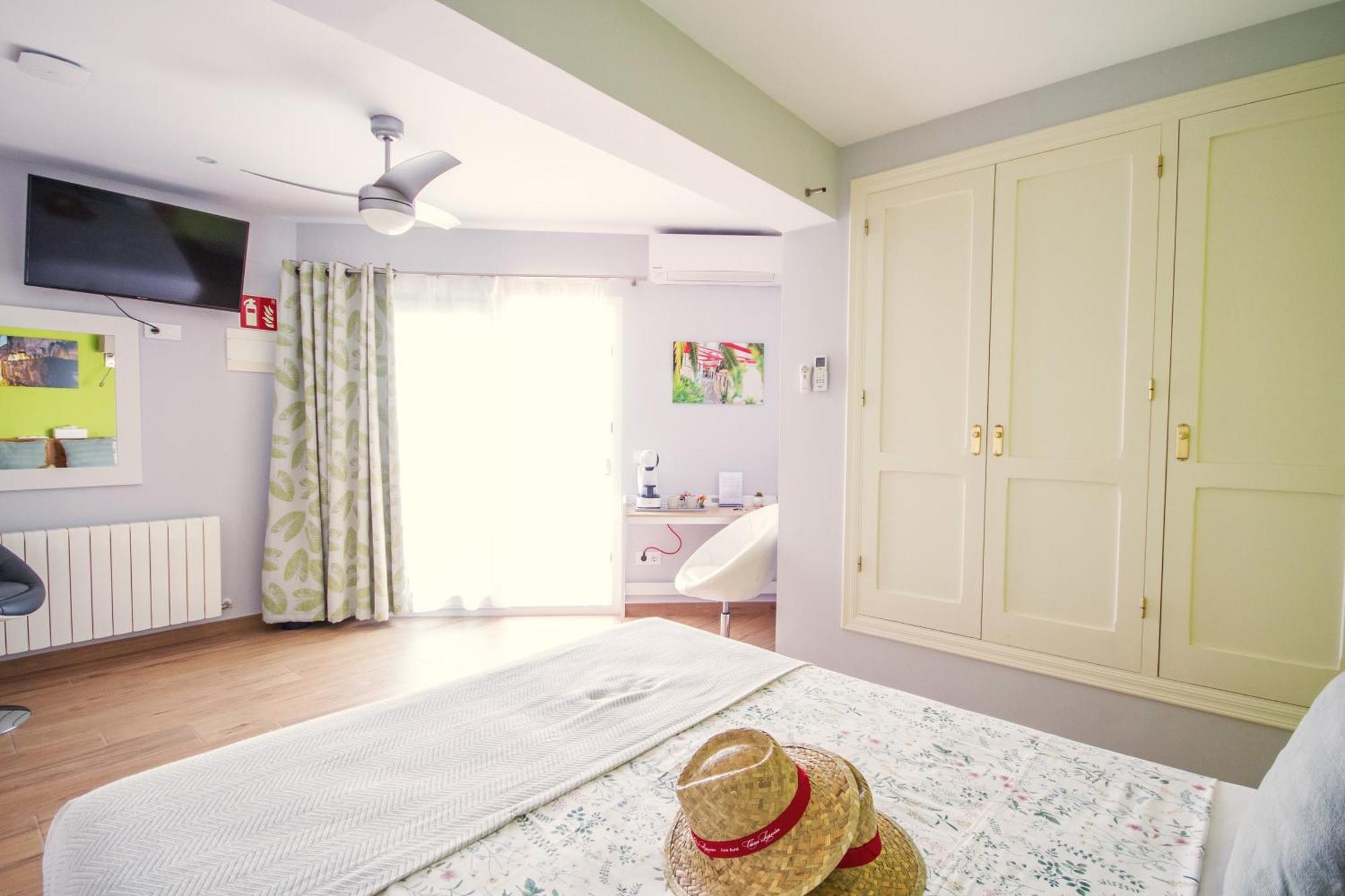 Casa Lennisa Bed & Breakfast Campell ภายนอก รูปภาพ